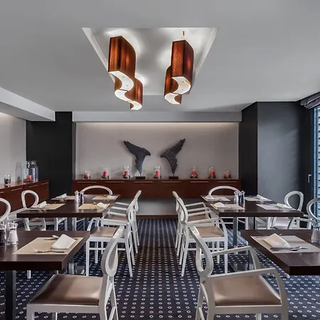 Four Points By Sheraton Doha-3